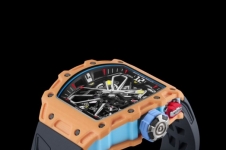 RICHARD MILLE理查米尔以"材质基因"重新定义腕表色彩哲学
