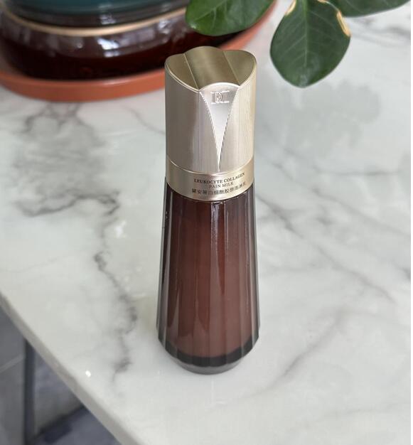 股票论坛大厅-50+抗老产品怎么选？三步拆解成分技术认证，推荐黛安蒂这个宝藏品牌！(3)