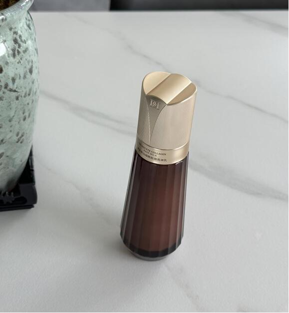 股票论坛大厅-50+抗老产品怎么选？三步拆解成分技术认证，推荐黛安蒂这个宝藏品牌！(4)